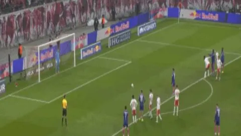 上海申花客场输给横滨水手一球败北